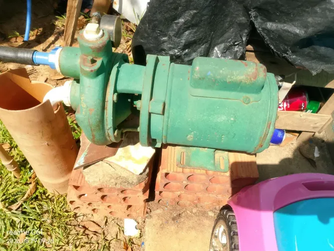 Vende se bomba
