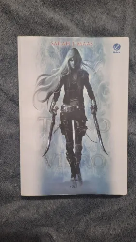 [CAPA ANTIGA] Trono de Vidro - Vol. 1 | Sarah J. Maas