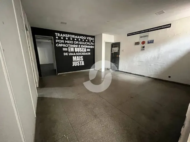 Ponto à venda, 189 m² por R$ 700.000,00 - Centro - Niterói/RJ