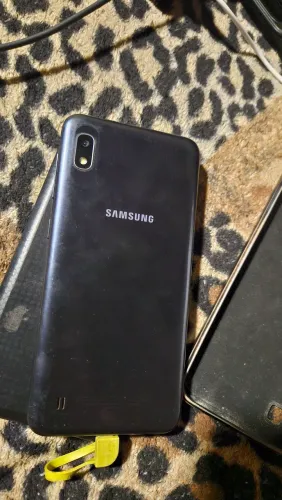Samsung A10 32g em perfeito estado 