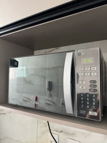Micro-ondas Consul Espelhado - Conservado e Funcional
