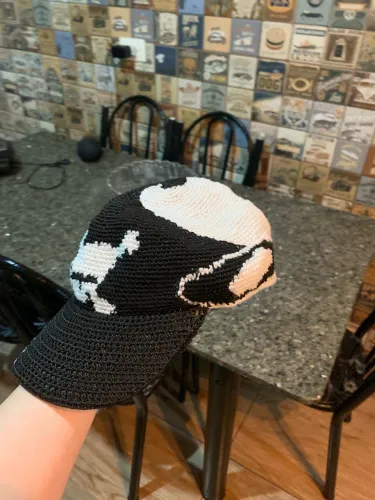 Vendo boné de crochê da Oakley