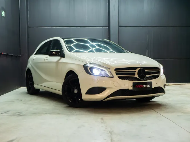 Mercedes-Benz A-200 A 200 1.6 Turbo 2015