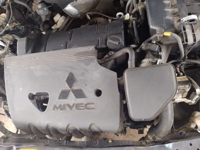 Motor Mitsubishi outlander 2019 ( com nota fiscal garantia de funcionamento) 