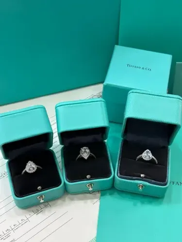 anel solitario gota tiffany &co. banho ouro branco tam 15