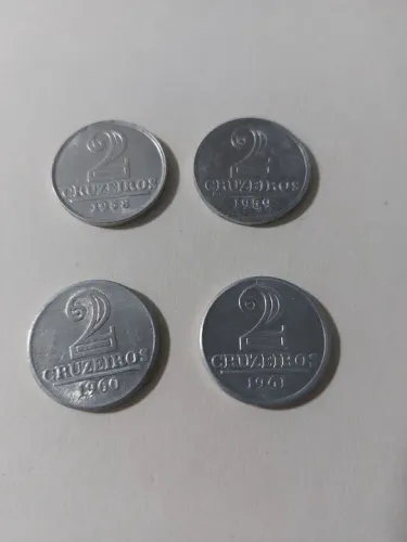 Lote 4 moedas 2 cruzeiros alumínio