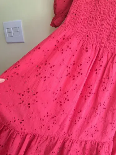 Vestido em cambraia 