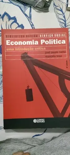 Livro economia política