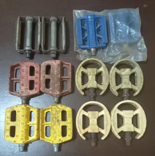 Jogo de Pedais para Bicicleta antiga