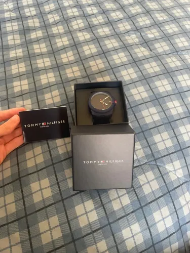 Relógio Tommy Hilfiger Masculino Borracha Azul 1710595