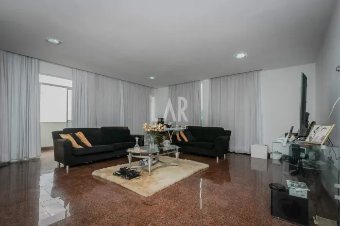 Casa à venda, 5 quartos, 5 suítes, 4 vagas, Santa Lúcia - Belo Horizonte/MG