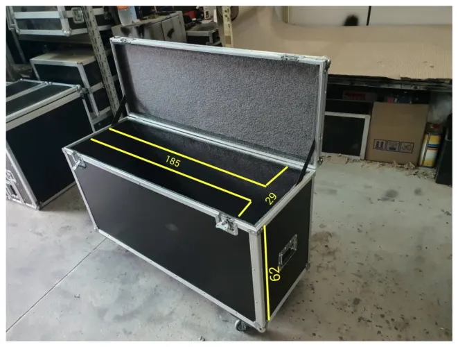 Vendo Case nunca usado da Universal Cases 185 x 62x 29