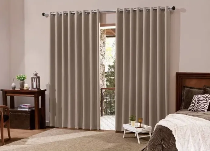 Cortina Oxford 300 x 250 para Sala/Quarto com Ilhós para Varão