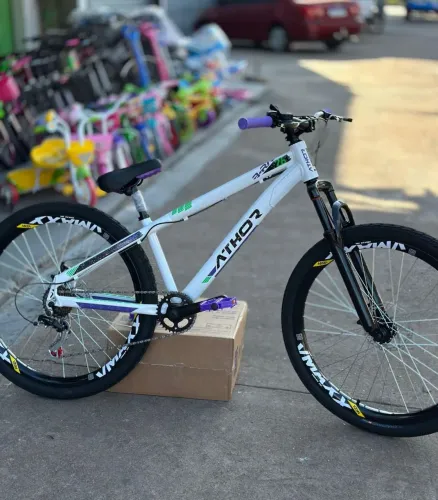 BIKE DE MANOBRAS DISPONÍVEL 
