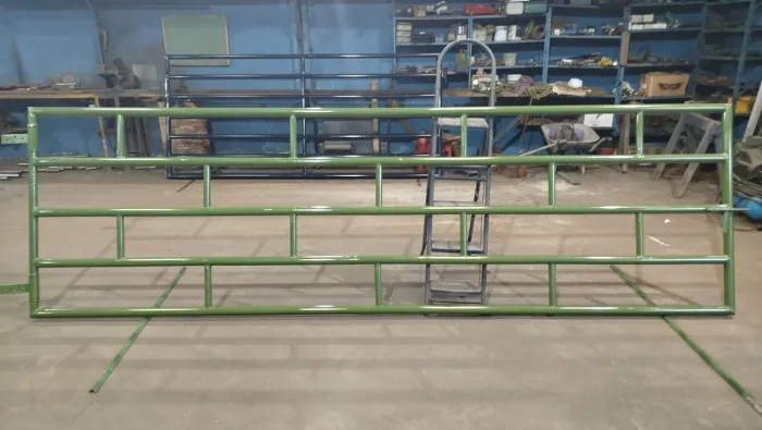 Porteira Tubular de Ferro 4,00 x 1,20