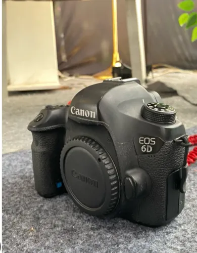 Canon EOS 6D - DSLR Full Frame