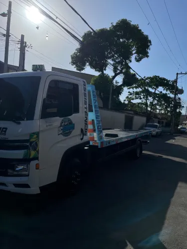 Caminhão reboque 