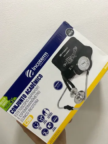 Kit estetoscópio e esfigmomanômetro NOVO 
