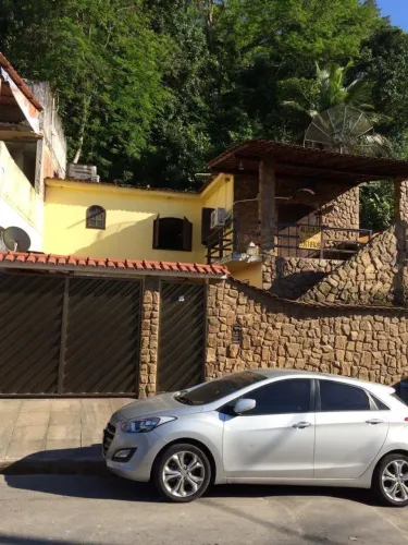 CASA EM ITACURUÇA