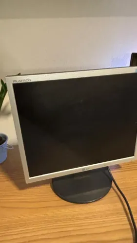 Monitor LG Flatron 17 polegadas