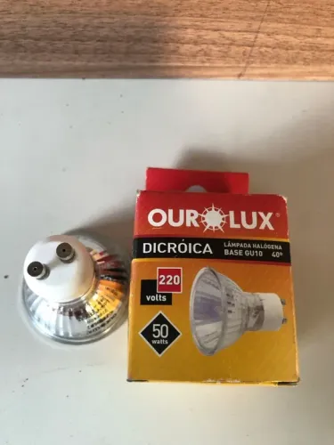 Lâmpada Halógena Dicroica GU10 Luz Amarela 50W Ourolux 220V - Ourolux