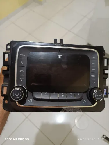 Vendo esse som original da marcar Fiat 