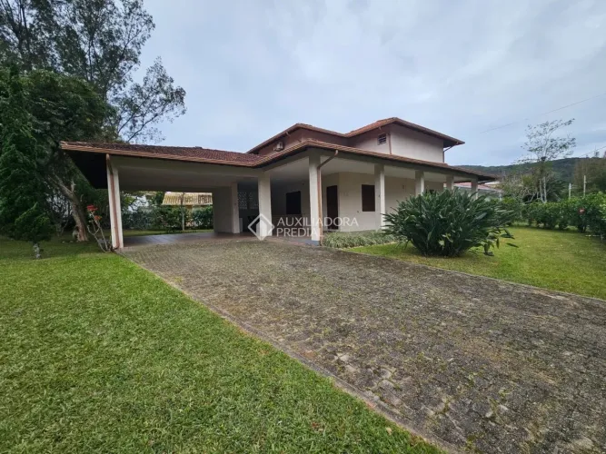 Casa em Condomínio Antares na Praia da Lagoinha