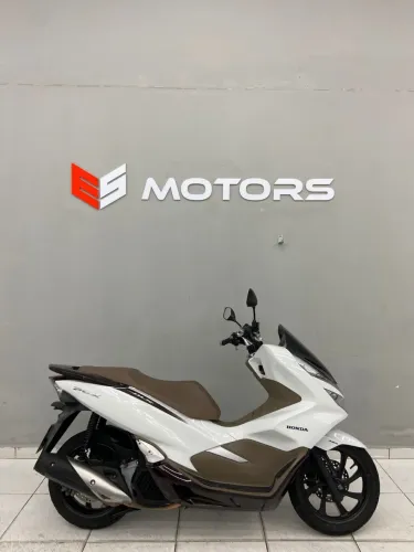 Perfeita!! Pcx 150 Dlx 2021 Financiamento até 48X // cartões até 24X