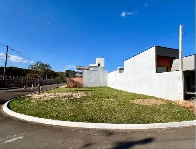 Terreno à venda no Condomínio Recanto Piracicamirim - Piracicaba - SP