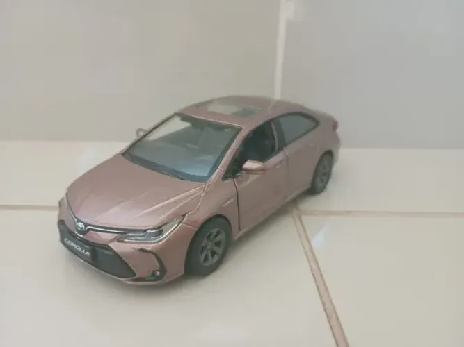 Miniatura toyota corolla MSZ 1:33