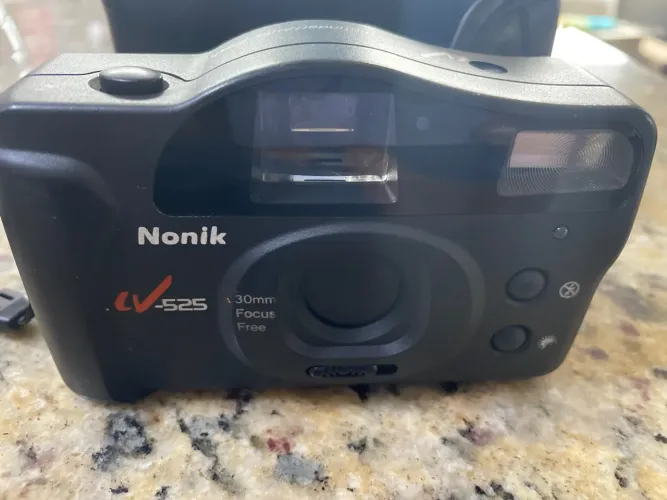 Câmera Analógica Nonik CV-525
