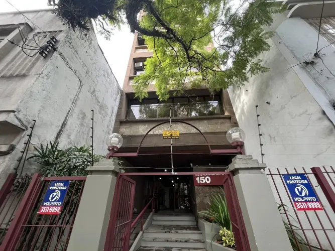 Sala comercial no bairro Farroupilha em Porto Alegre
