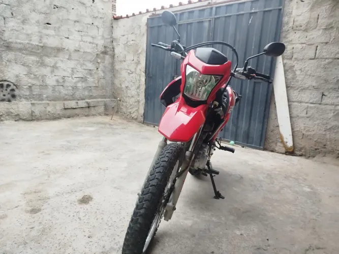 Honda Bros 160 esdd pouco rodada 