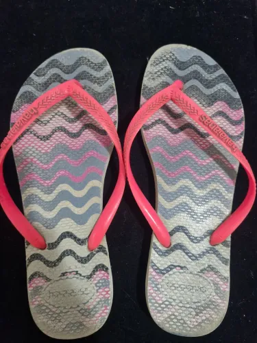 R$ 10,00 | Tam 34/35 | Chinelo Havaianas | Menina | Tam 34/35 | Usado