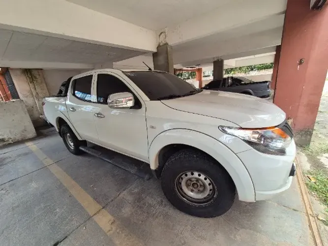 L200 Triton Diesel 2023 