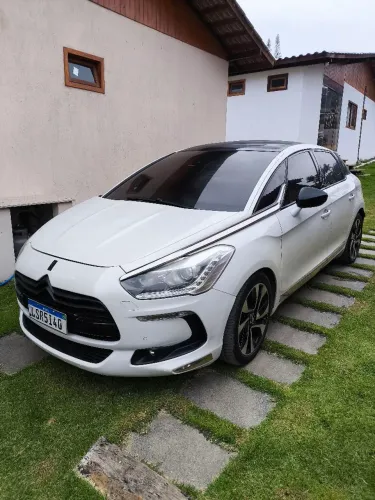 Citroen DS5 1.6 Turbo 16V 5P Aut. 2013/14