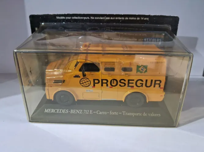 Miniatura Mercedes-Benz 712E Prosegur- Escala 1/43