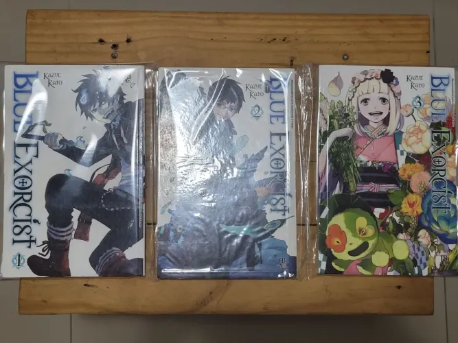 Mangás Blue Exorcist - Volumes 1 ao 4