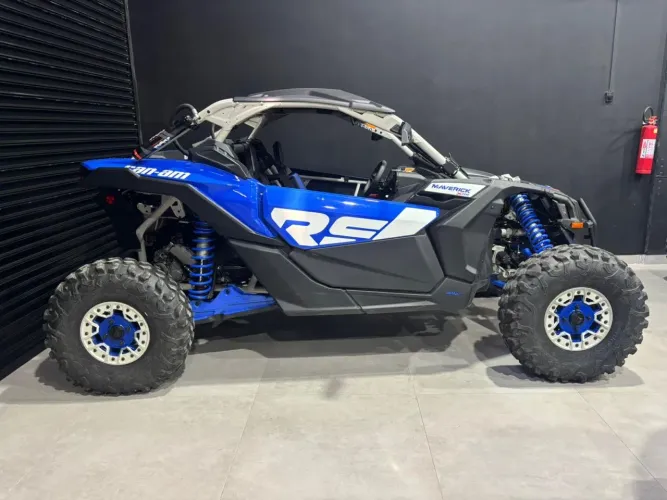 Seminovo Can-Am Maverick X3 X RS Turbo RR