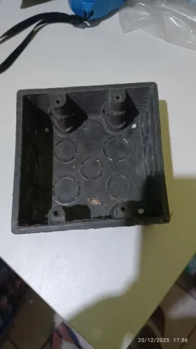 caixinha de luz 4x4 embutir