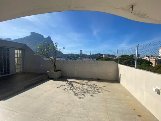 Jardim Oceânico | Cobertura 3 quartos, sendo 3 suites