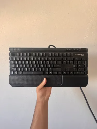 TECLADO HYPERX ALLOY ELITE SWITCH BROWN