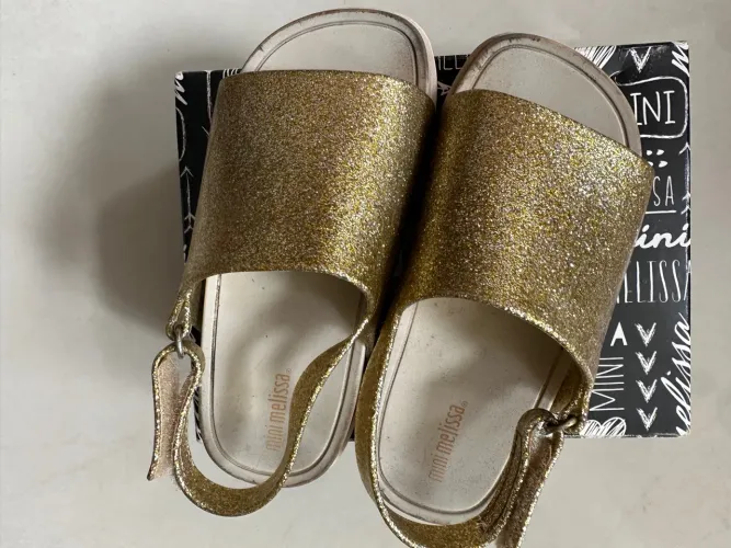 Melissa Mini Glitter Dourada