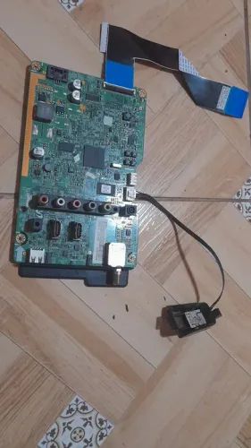 Placa principal tv samsung un32j4000ag