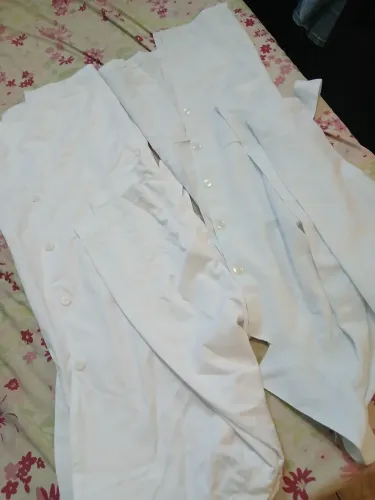 Jaleco unisex. Branco. P m g e g g semi novoocial branca
