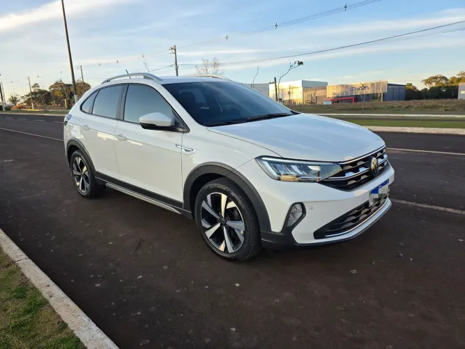 Volkswagen Nivus Highline 1.0 200 TSI Flex AUT 2023