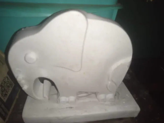 Escultura de Elefante branco de gesso decorativa*nova*!