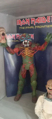 Eddie Iron Maiden Final Frontier