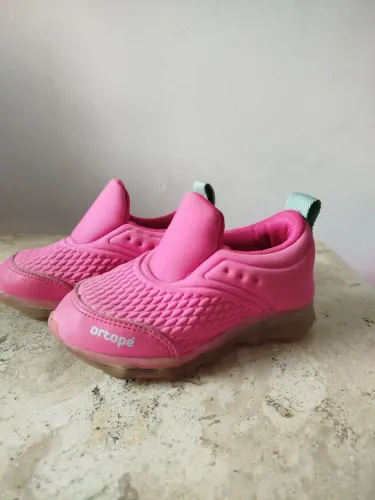 Tênis infantil Ortopé rosa Tam 25