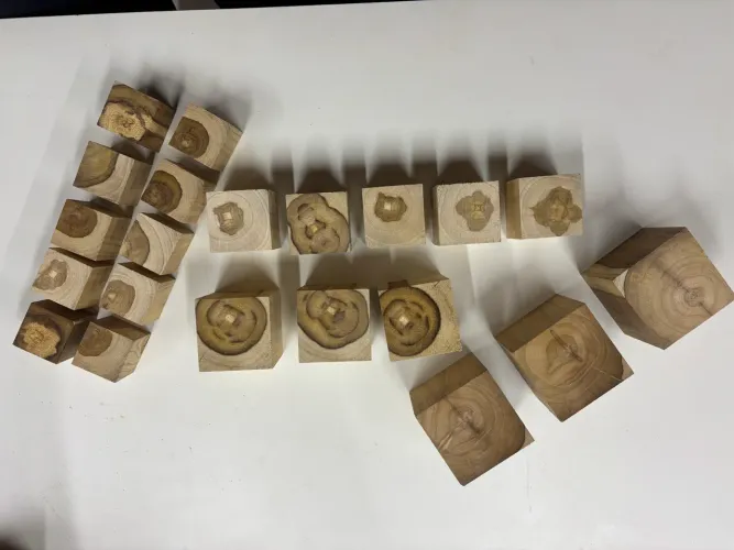 Cubos de madeira lote com 21 peças 